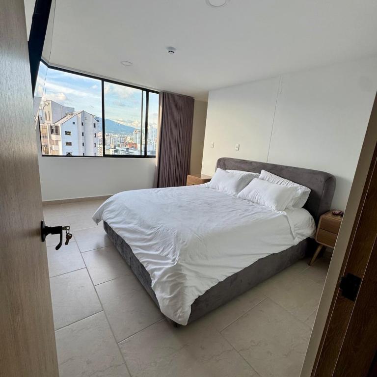 Loft design Style, comfort and excellent location - One-Bedroom Apartment - 5