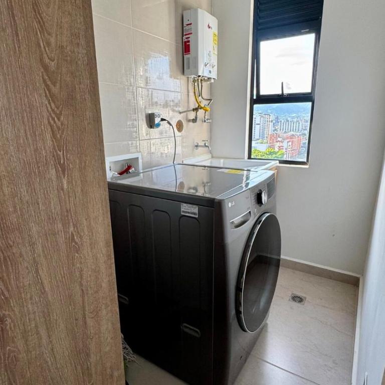 Loft design Style, comfort and excellent location - One-Bedroom Apartment - 9