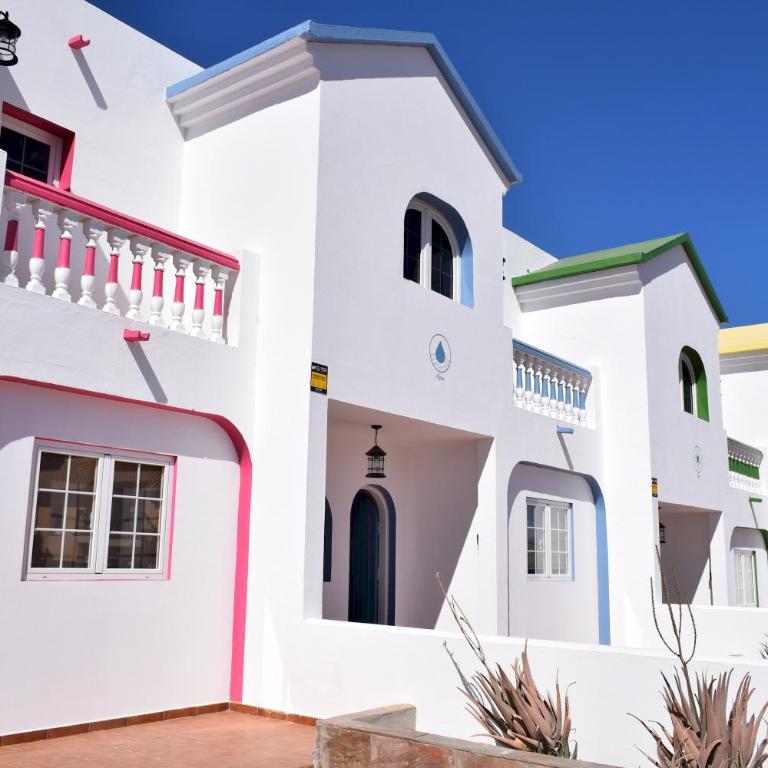 Beach Villa Eter with Private Pool BBQ in Heart of Corralejo by Amazzzing Travel - Villa - 2