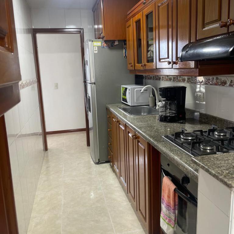 Conjunto Residencial Altamira - One-Bedroom Apartment - 12