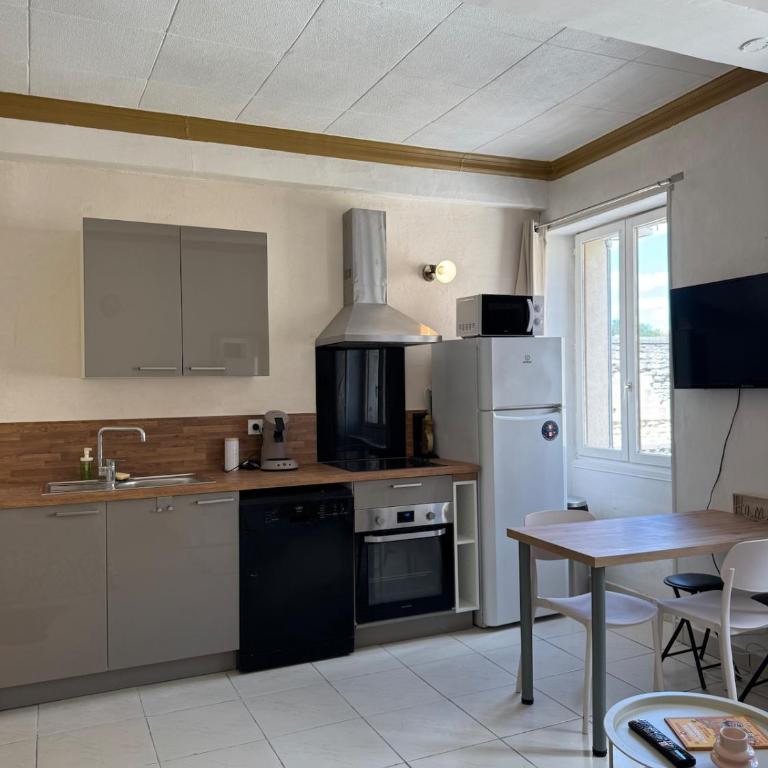 Magnifique studio centre historique n4 - One-Bedroom Apartment - 9