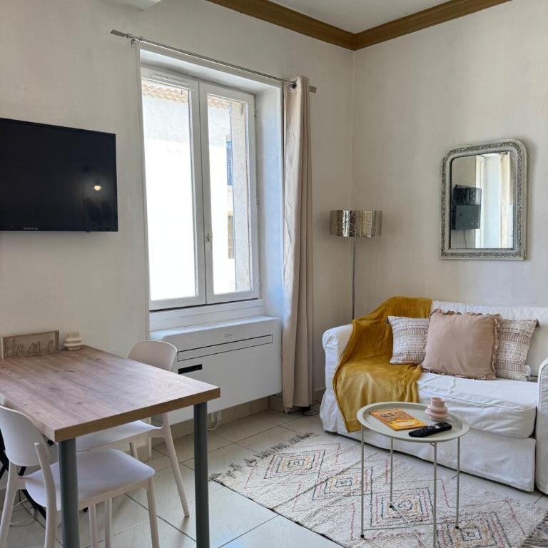 Magnifique studio centre historique n4 - One-Bedroom Apartment - 12