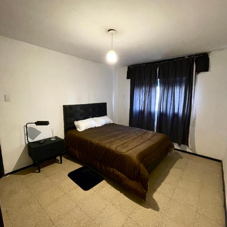 Depto Guemes exc ubicación - Apartamento de 1 dormitorio - 1