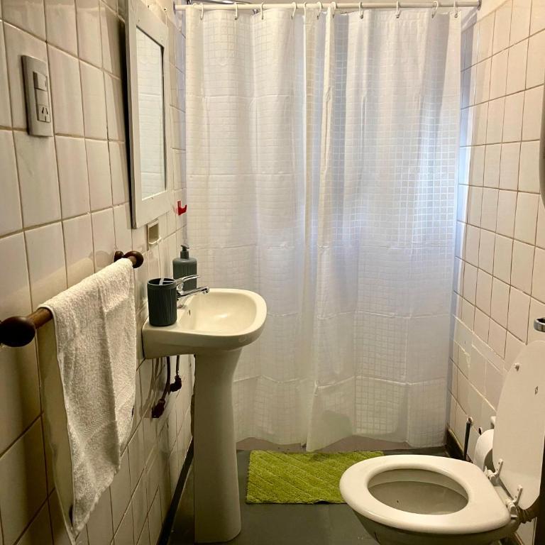 Depto Guemes exc ubicación - Apartamento de 1 dormitorio - 2