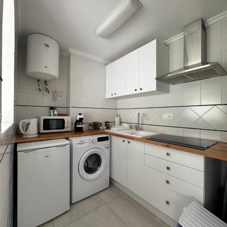 Sunshine Apartment - Apartamento - 10
