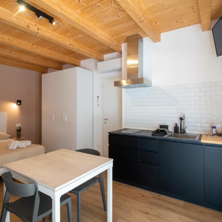 ALOE Comfort Rooms - Casa Vacanze - 7