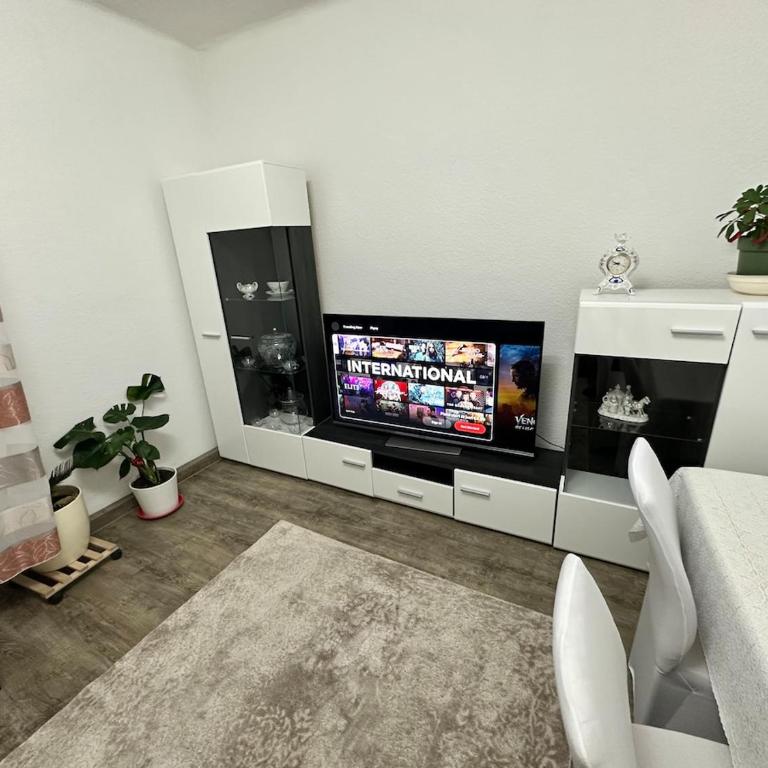 Easy Stay Room for Two - Doppelzimmer mit Gemeinschaftsbad - 13
