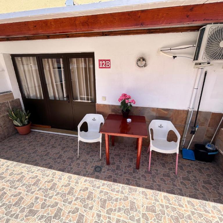 NEPTUNO 12b - One-Bedroom Apartment - 10