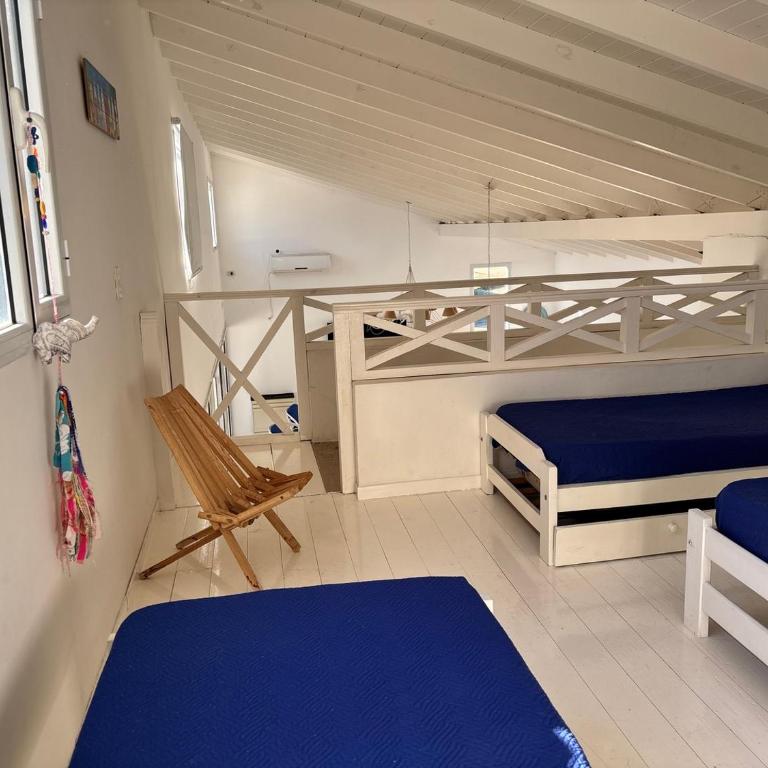 Casa luminosa con pileta y estilo mediterráneo en Costa Esmeralda - Casa de 3 dormitorios - 53
