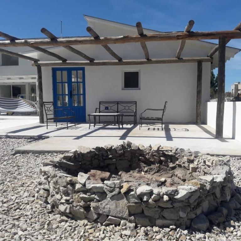 Casa luminosa con pileta y estilo mediterráneo en Costa Esmeralda - Casa de 3 dormitorios - 33