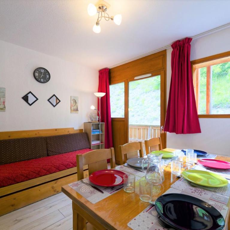 Au bon endroit N1 - Appartement 2 pièces 5 à 7 personnes - proche pistes - coeur station - balcon - Appartement 1 Chambre - 1