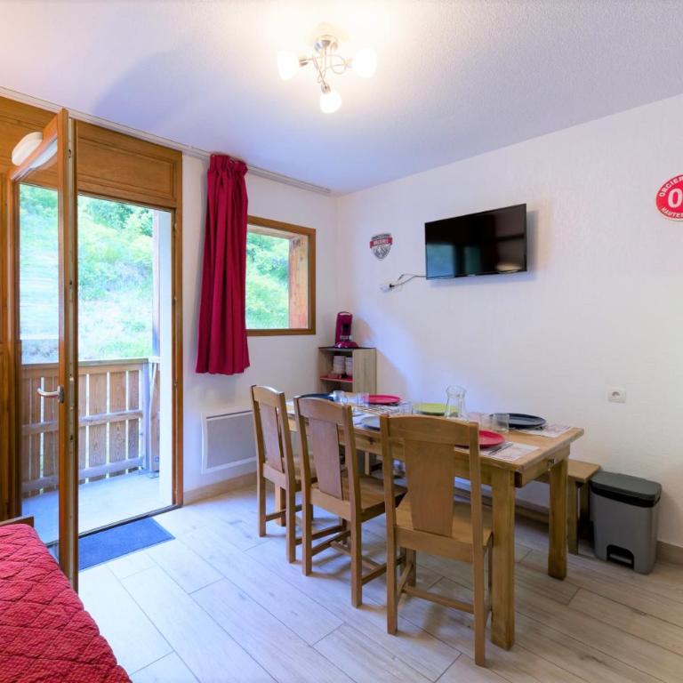 Au bon endroit N1 - Appartement 2 pièces 5 à 7 personnes - proche pistes - coeur station - balcon - Appartement 1 Chambre - 3