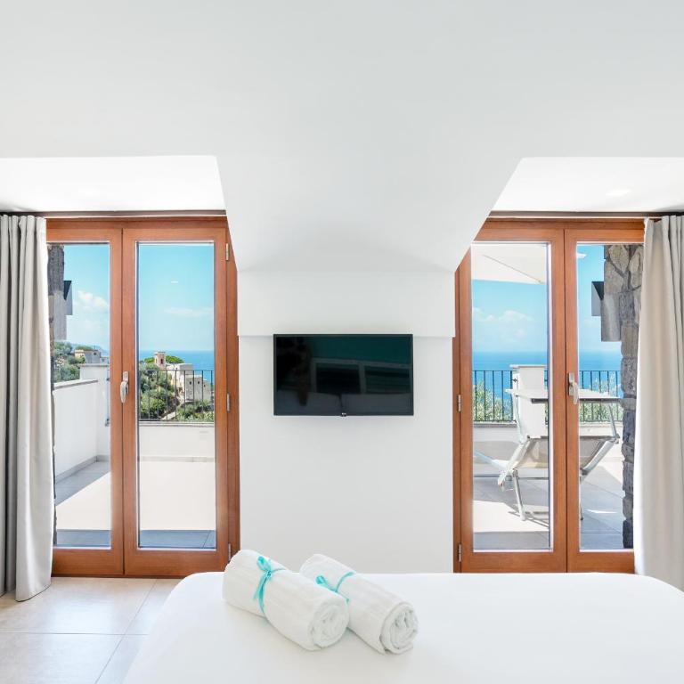 Casa Clementina Marciano - Camera Matrimoniale Deluxe con Balcone e Vista Mare - 1