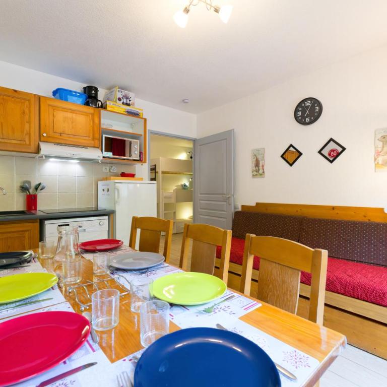 Au bon endroit N1 - Appartement 2 pièces 5 à 7 personnes - proche pistes - coeur station - balcon - Appartement 1 Chambre - 2