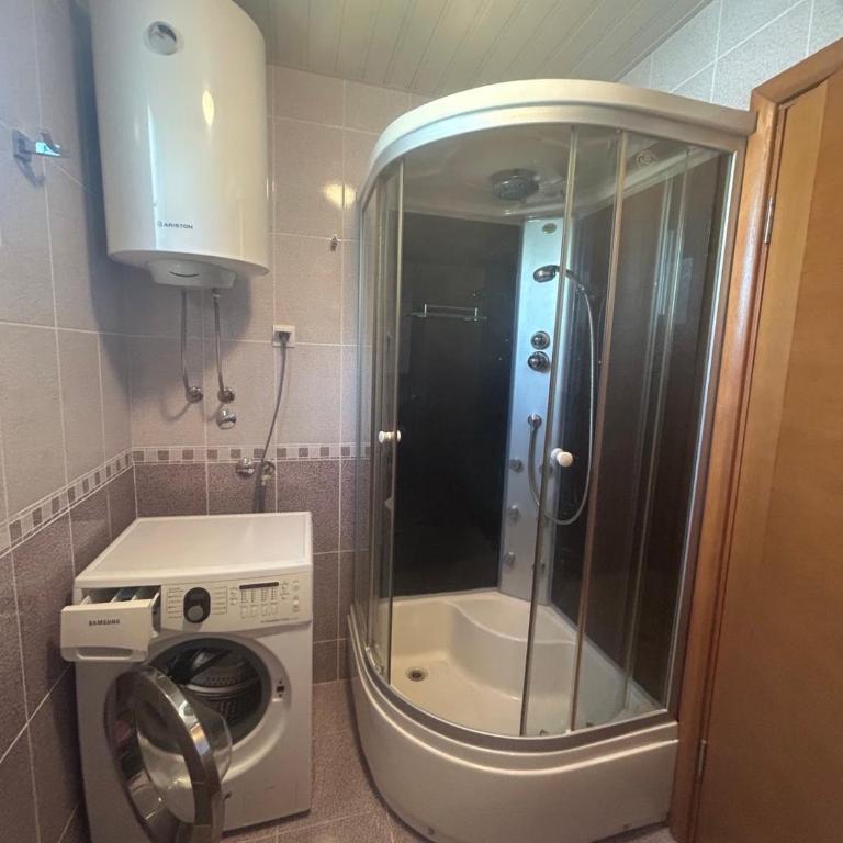 Sadutas Bečići - Two-Bedroom Apartment - 2