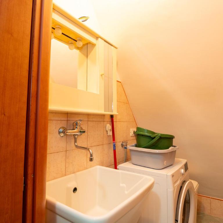 Palazzo Auramaris - Appartamento con 1 Camera da Letto - 11