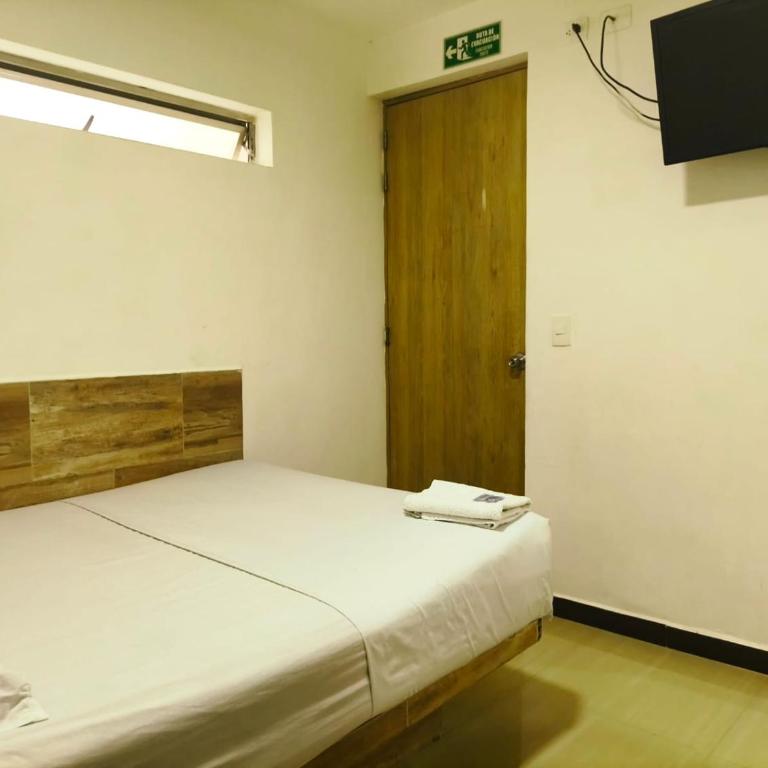 Hotel Casa Girardot Medellin - Habitación Doble - 18