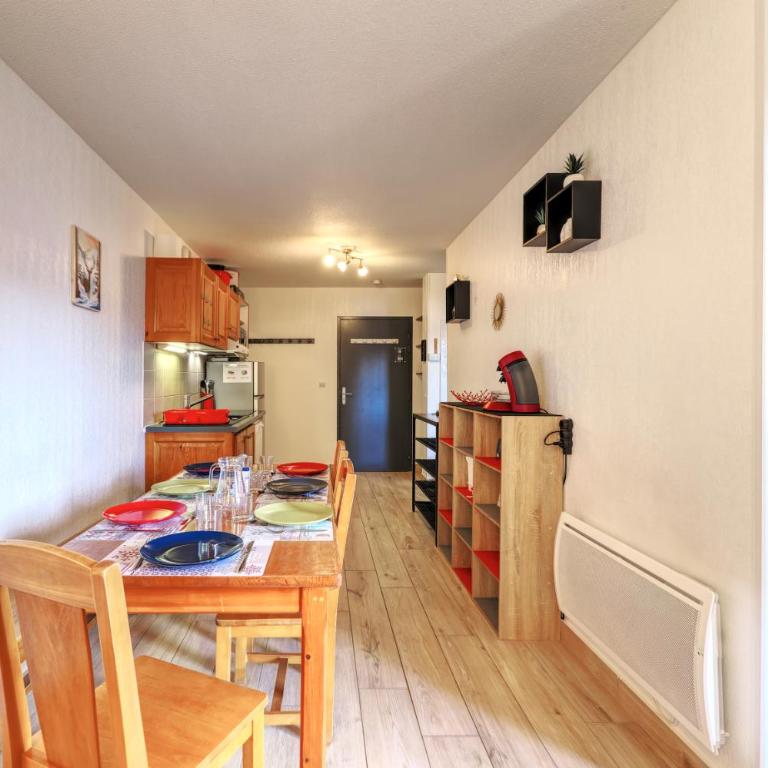 Au bon endroit N2 - Appartement 2 pièces 7 personnes - proche pistes - Belle vue - Appartement avec Vue sur la Montagne - 4