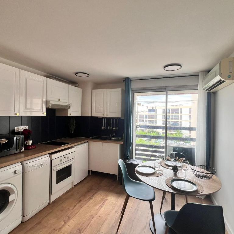 Le perroquet - One-Bedroom Apartment - 9