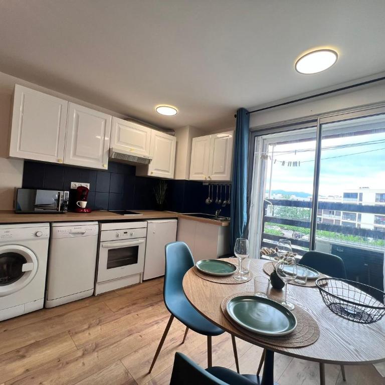 Le perroquet - One-Bedroom Apartment - 1