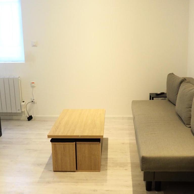 Résidence Coeur de Lourdes - Studio Apartment - 4