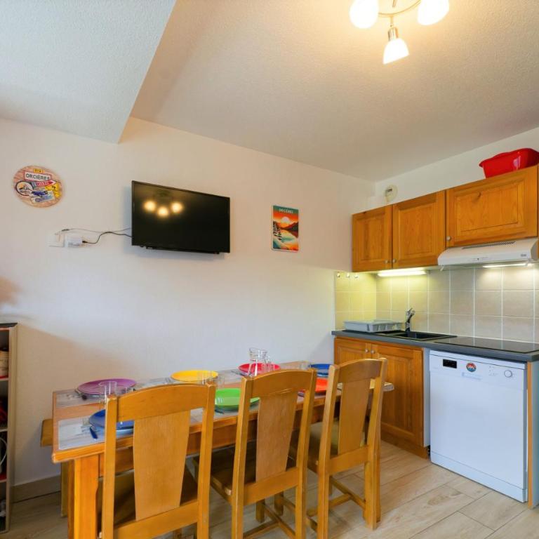 Au bon endroit N3 - Appartement 2 pièces 5/7 personnes - proche pistes - Belle vue montagne - Appartement 1 Chambre - 3