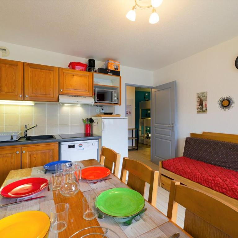 Au bon endroit N3 - Appartement 2 pièces 5/7 personnes - proche pistes - Belle vue montagne - Appartement 1 Chambre - 2