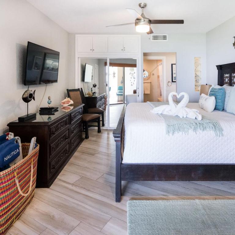 Beach & Pool at Your Door Sonoran Spa E108 Ground Floor Retreat - Vacation Home - 22