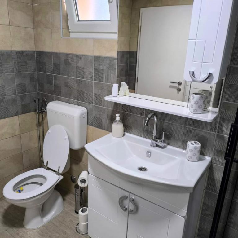 Holiday Home Norr - Three-Bedroom House - 56