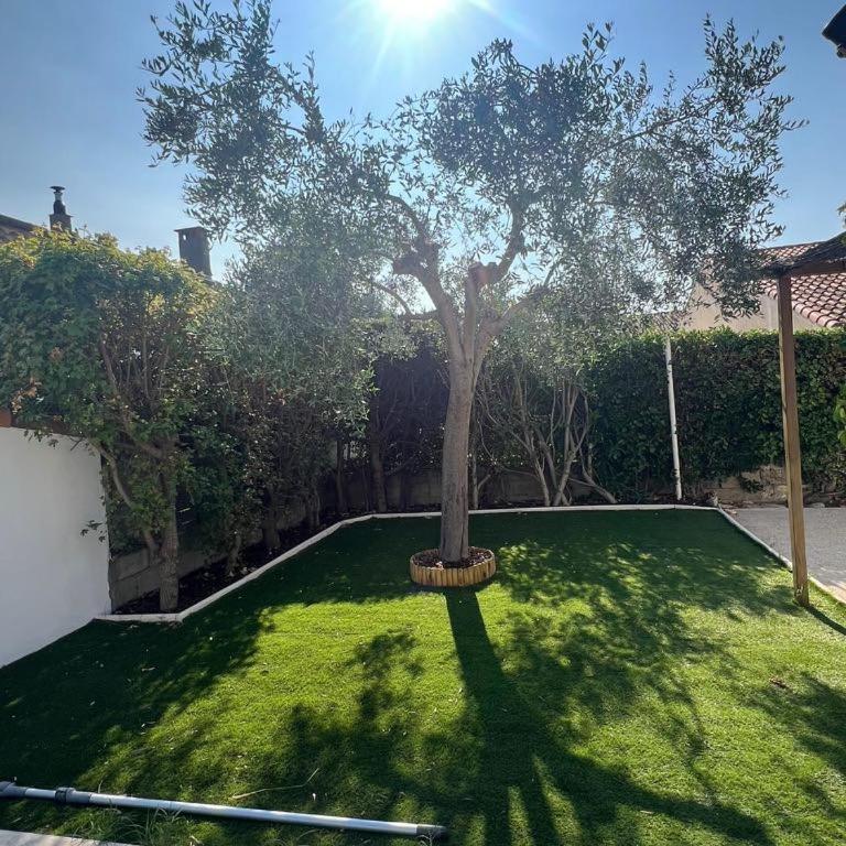 VILLA EN PROVENCE AVEC PISCINE AU CALME À ARLES - Camargue - Villa con Piscina Privata - 28