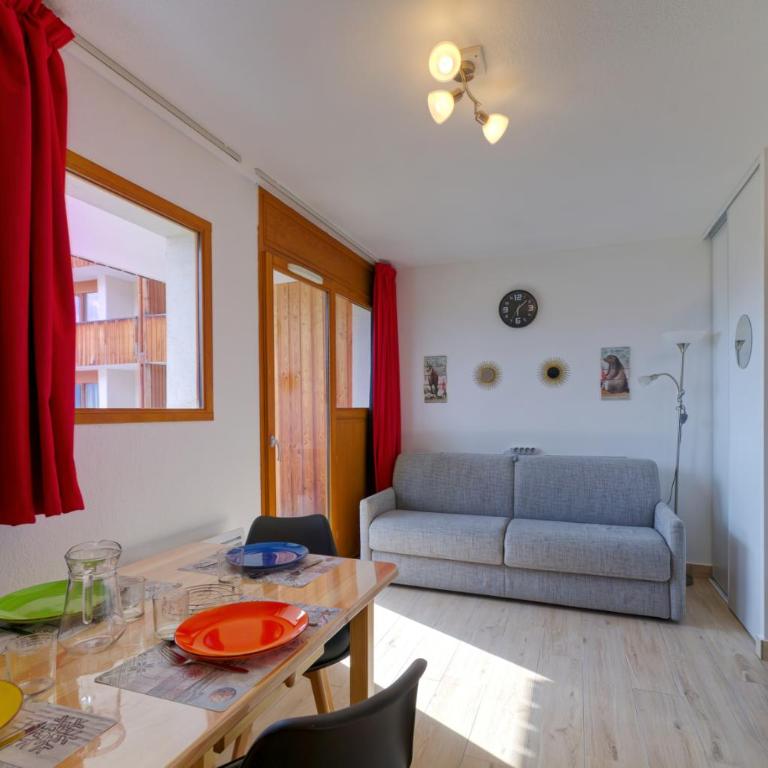 Au bon endroit N4 - Studio avec coin montagne 2 à 4 personnes - proche pistes - Belle vue - Studio Familial - 2