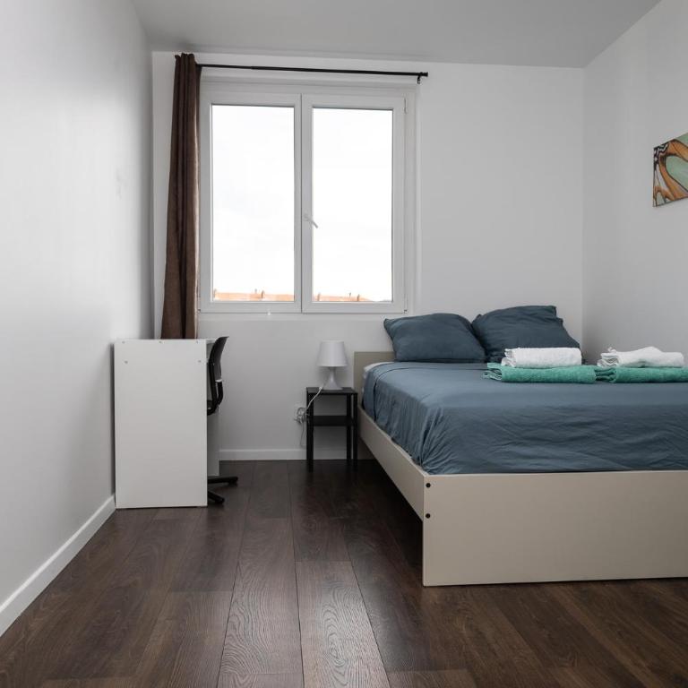 Le 3 Chambres Parking Proche Tram - Appartement - 20