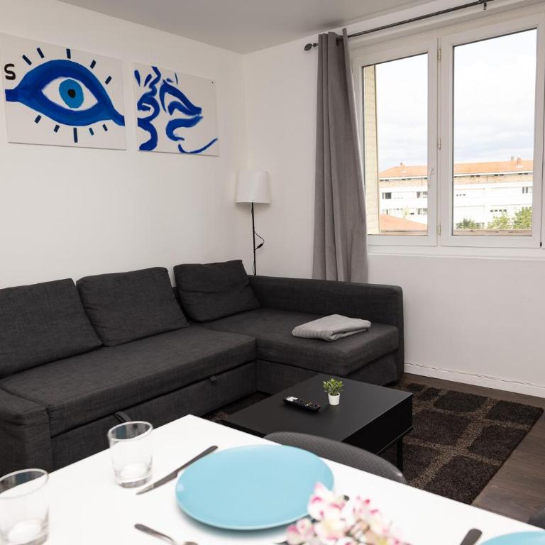 Le 3 Chambres Parking Proche Tram - Appartement - 4