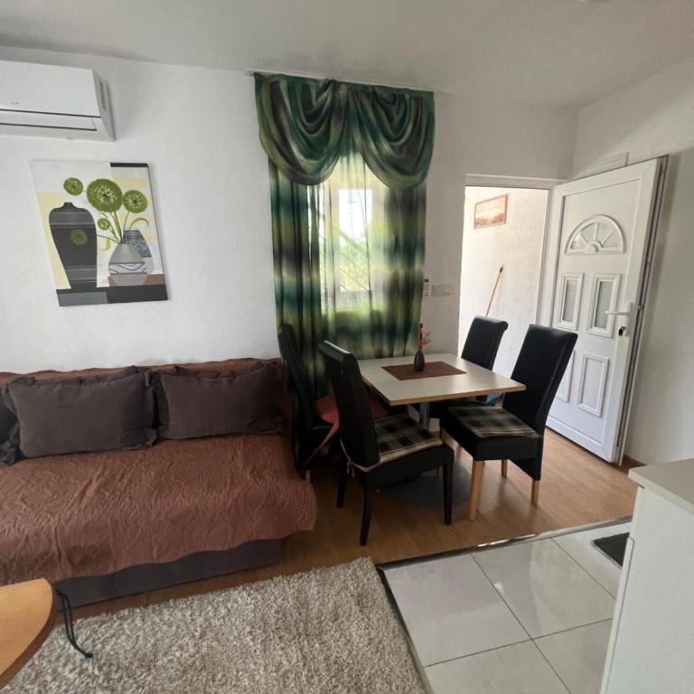 Apartmani Amira Sutomore - Apartman sa 2 Spavaće Sobe - 5