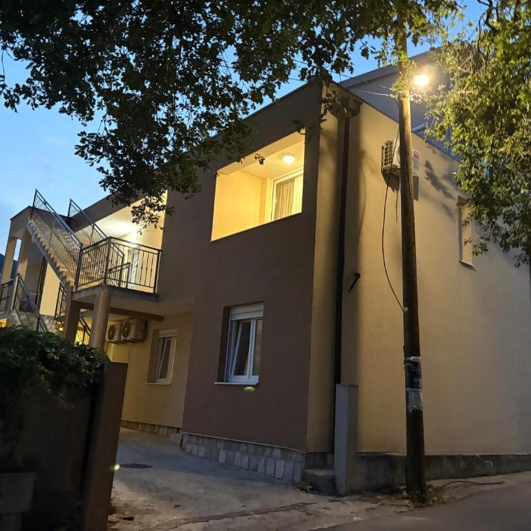 Apartmant Šofranac - One-Bedroom Apartment - 2