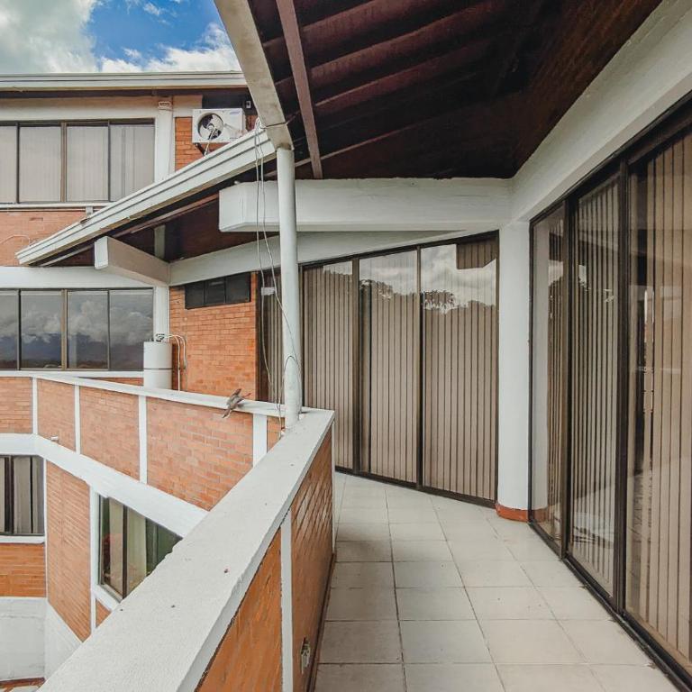 Condominio la Castilla en Cerritos - Casa de 5 dormitorios - 9