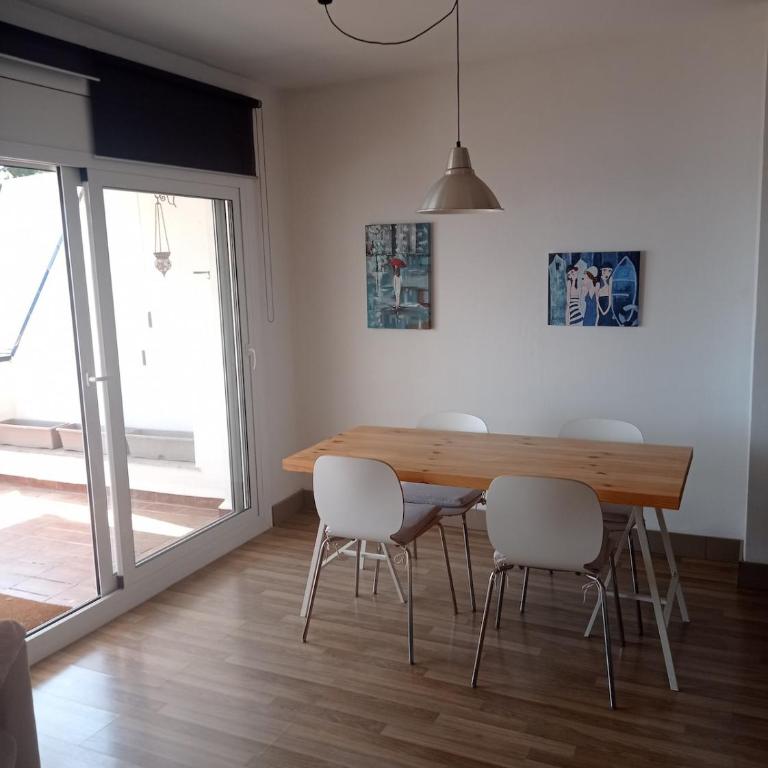 Pis a primera línia de mar - Apartamento de 2 dormitorios - 12