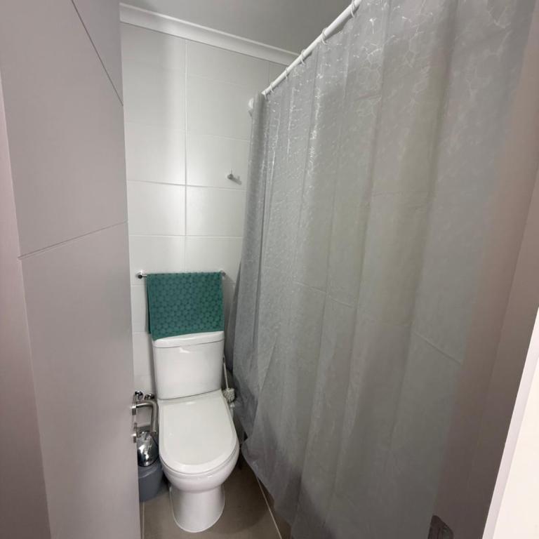 Departamento con piscina a pasos de la playa en La Serena - Two-Bedroom Apartment - 24