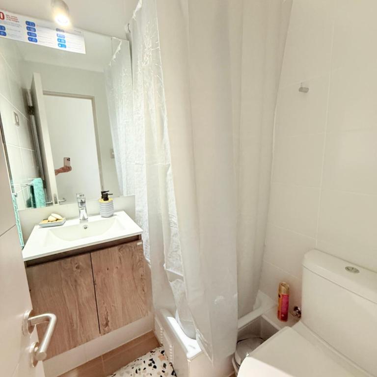 Departamento con piscina a pasos de la playa en La Serena - Two-Bedroom Apartment - 28