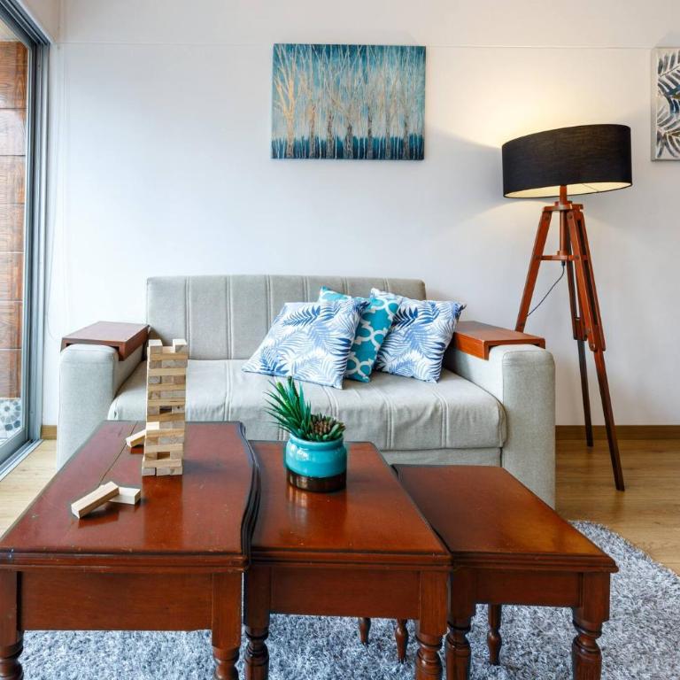 BSR Romantic Escape Flat w/ Rooftop Pool - Apartment - 27