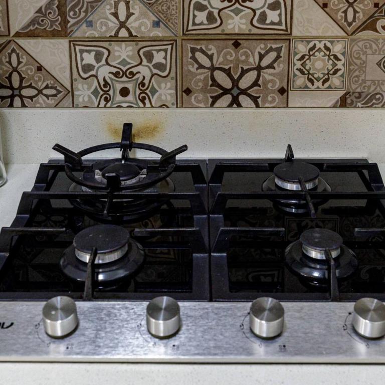 BSR Romantic Escape Flat w/ Rooftop Pool - Apartment - 41