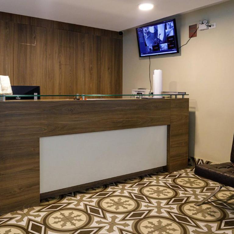 BSR Romantic Escape Flat w/ Rooftop Pool - Apartment - 43