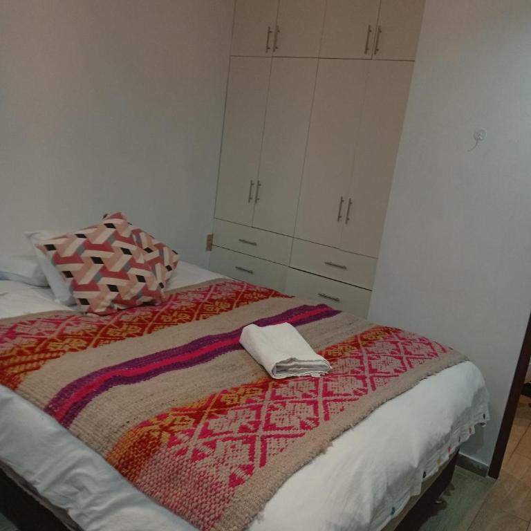 Si buscas un lugar para tu familia - Three-Bedroom Apartment - 18