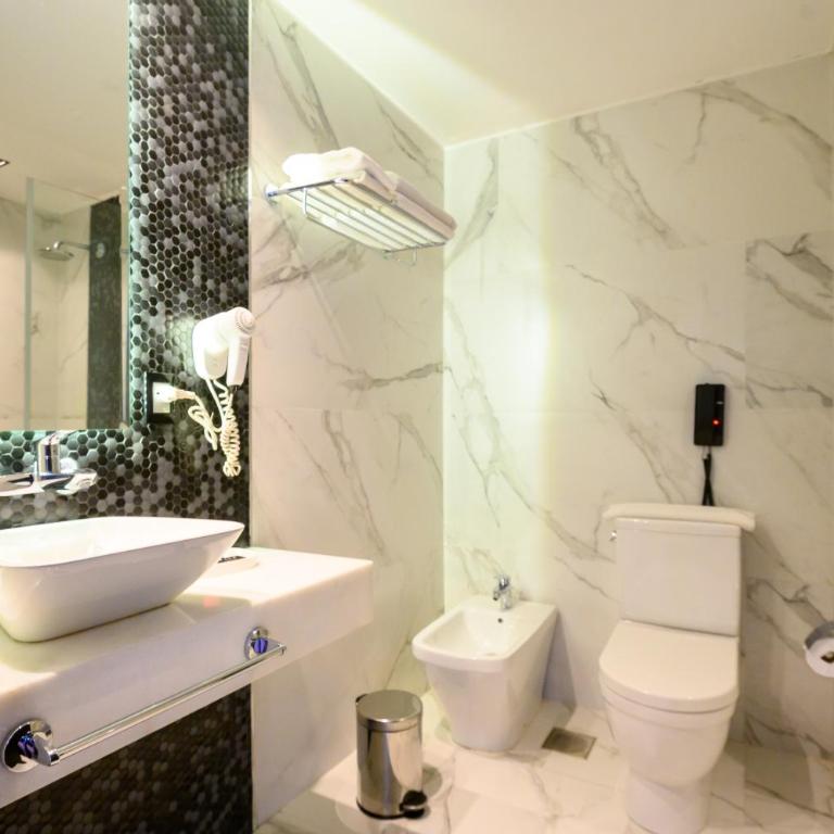 Five Hotel & Residences - Superior Double Room - 6