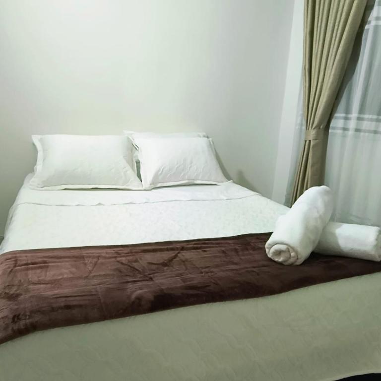 Apartamento conecta centro empresarial - Three-Bedroom Apartment - 12