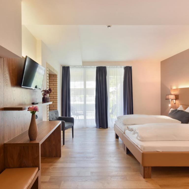 Hotel Central - Deluxe Zimmer mit Balkon - 2