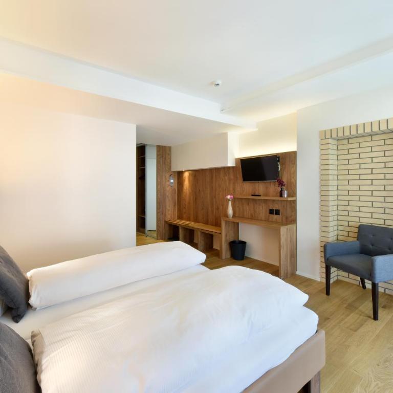 Hotel Central - Deluxe Zimmer mit Balkon - 6