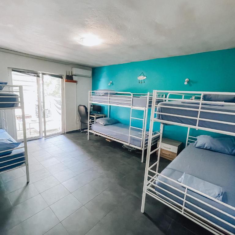 TravelBreak - Bed in 6-Bed Mixed Dormitory Room - 5