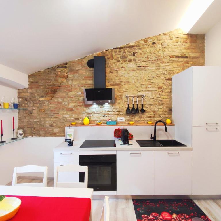 Sangi Home - Four-Bedroom House - 3