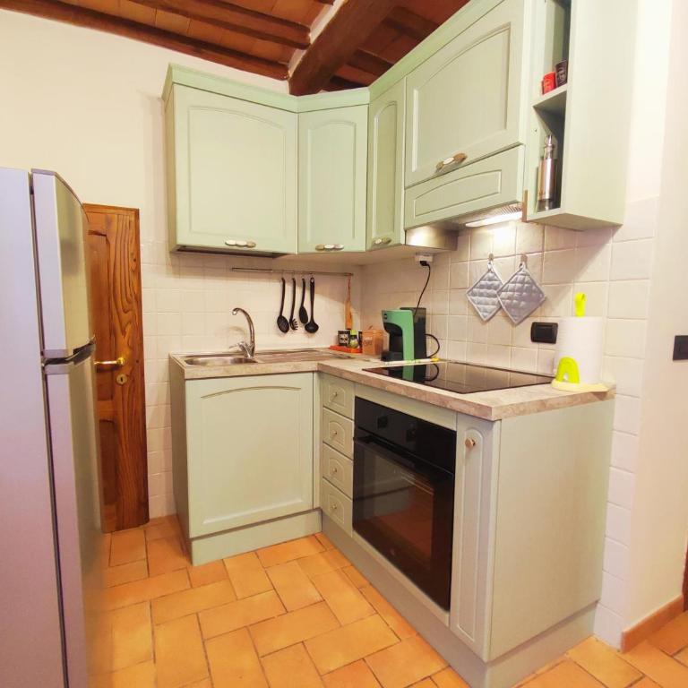 Sangi Home - Four-Bedroom House - 17